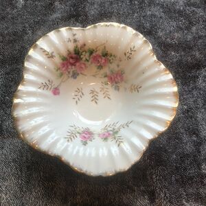 Vintage Japan Candy Dish Rose with Gold Trim Scalloped Edge